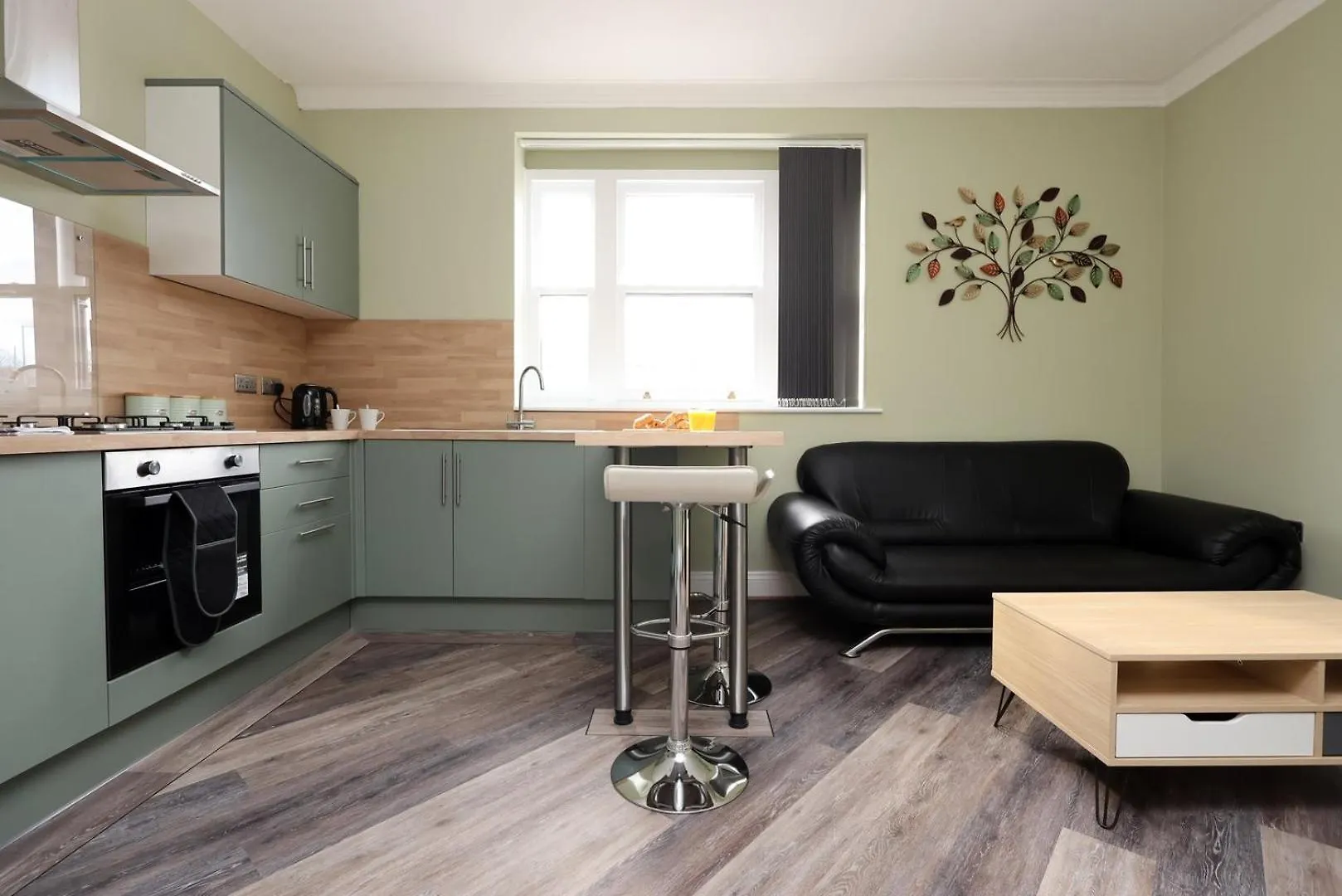 Modern Comfort 4 Bedrooms And Great Location Cardiff Appartamento