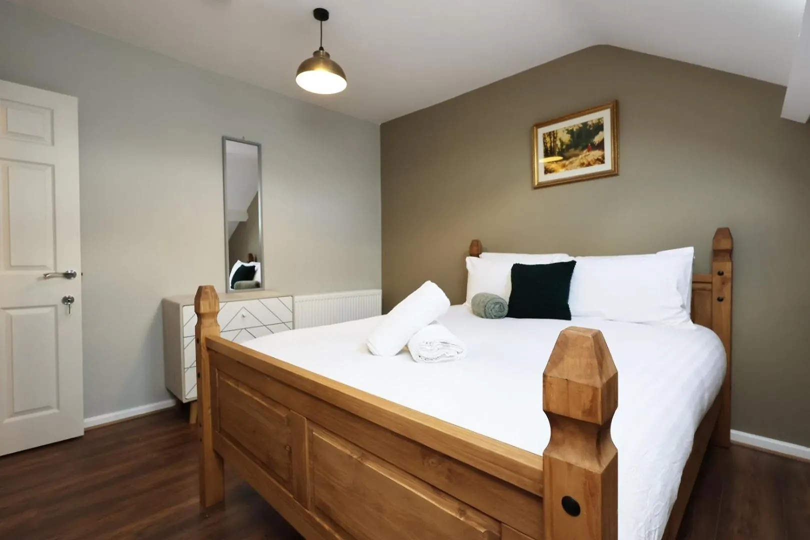 Appartamento Modern Comfort 4 Bedrooms And Great Location Cardiff Regno Unito
