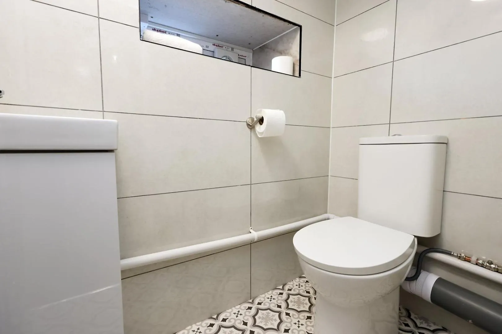 Modern Comfort 4 Bedrooms And Great Location Cardiff